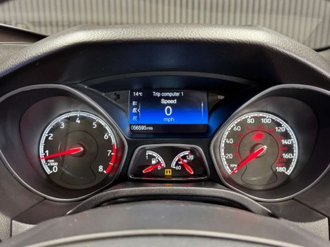 Ford Focus 2.0 Focus ST-3 T 5dr 41