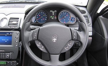 Maserati Quattroporte GT S 10