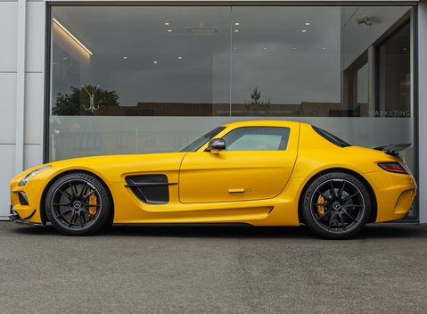 Mercedes-Benz SLS AMG Black Series 17