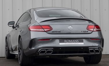 Mercedes-Benz C63 C63 S Premium Plus 3