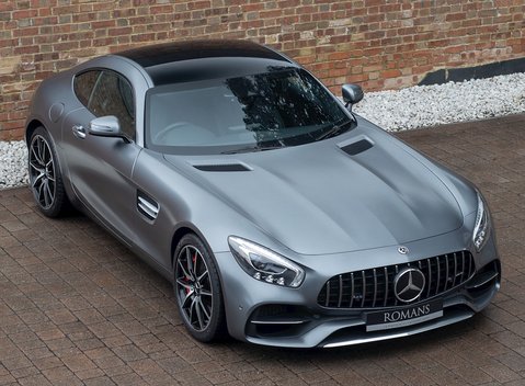 Mercedes-Benz Amg GT GT S 8