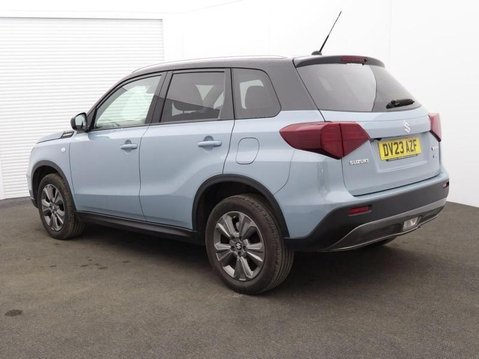 Suzuki Vitara SZ-T BOOSTERJET MHEV 2