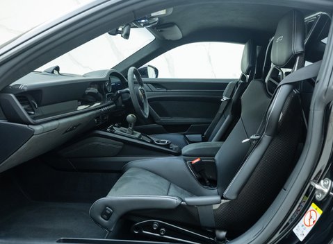 Porsche 911 GT3 (992) 15