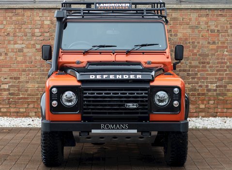Land Rover Defender 110 Adventure Edition 4