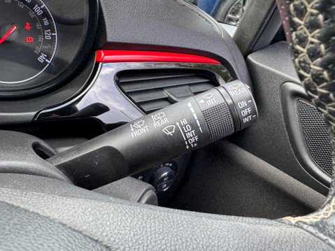 Vauxhall Corsa 1.4i ecoTEC SRi VX Line Nav Black Euro 6 5dr 24