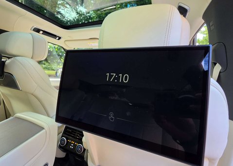 Land Rover Range Rover 3.0 Range Rover Autobiography D MHEV Auto 4WD 5dr 18