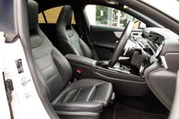 Mercedes-Benz CLA Class CLA 220 AMG LINE PREMIUM PLUS 35