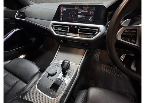 BMW 3 Series 2.0 320d M Sport Saloon 4dr Diesel Auto xDrive Euro 6 (s/s) (190 ps) 66
