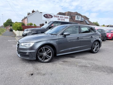Audi A3 1.6 TDI S LINE 1