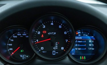 Porsche Macan GTS PDK 14