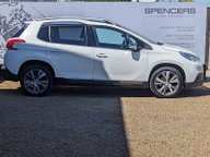Peugeot 2008 E-HDI FELINE 10