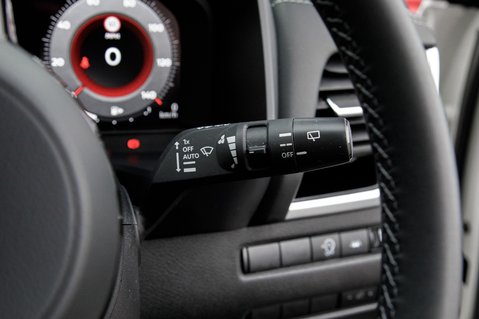 Nissan Qashqai DIG-T N-CONNECTA DCT MHEV 17