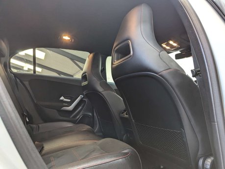 Mercedes-Benz A Class 1.3 A 200 AMG Line Exeutive Auto 5dr 61