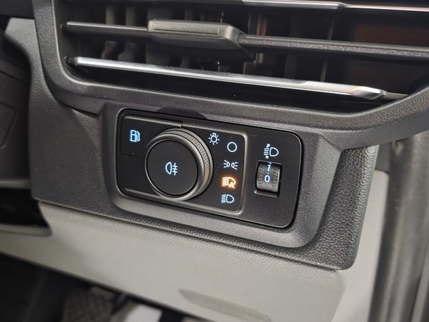 Ford Transit Custom 320L1 H1 PHEV LIMITED VAN ECOBLUE HYBRID 130PS **NEW** 24