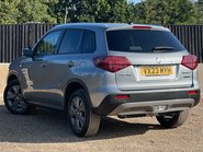 Suzuki Vitara SZ-T 2