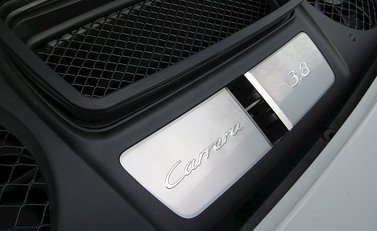 Porsche 911 (991) Martini Racing Edition 12