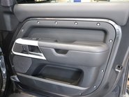Land Rover Defender 110 2023 D300 HARD TOP X-DYNAMIC  25
