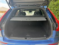Volvo XC60 (Sold) 2.0 D4 R-Design SUV 5dr Diesel Auto AWD Euro 6 (s/s) (190 ps) 10