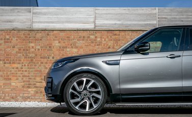 Land Rover Discovery Td6 HSE Luxury 30