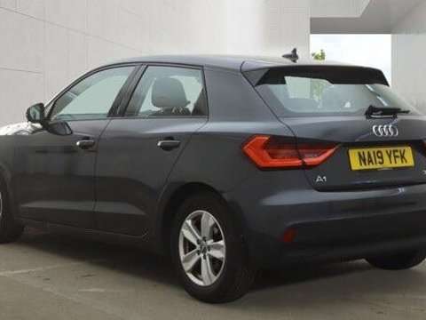 Audi A1 1.0 TFSI 30 SE Sportback Euro 6 (s/s) 5dr 5