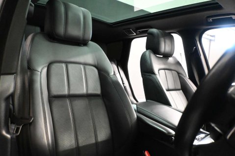 Land Rover Range Rover Sport 3.0 Range Rover Sport HSE Dynamic Black D MHEV Auto 4WD 5dr 25