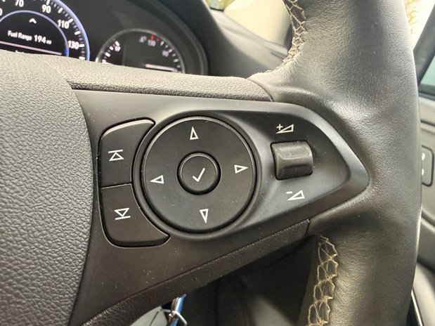 Vauxhall Astra ELITE NAV 18