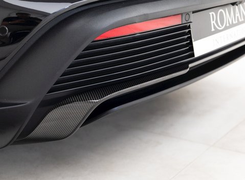 Porsche Taycan Turbo S 32