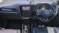 Mitsubishi Outlander 2.2 DI-D 4 SUV 5dr Diesel Auto 4WD Euro 6 (147 ps) 7