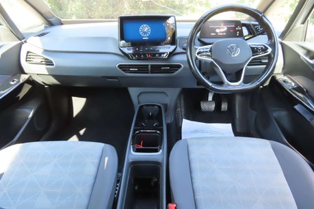 Volkswagen ID.3 Pro Performance 58kWh Life Hatchback 5dr Electric Auto (204 ps) 7