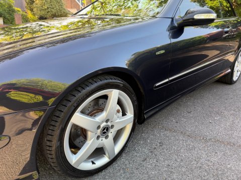 Mercedes-Benz CLK 3.0 CLK280 Sport Cabriolet 7G-Tronic 2dr 24