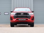 Toyota Hilux 2023 ACTIVE 4WD D-4D S/C only 3000 miles styled by seeker leather seats  9