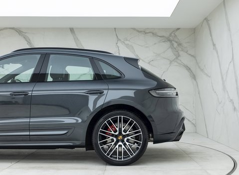 Porsche Macan GTS 28