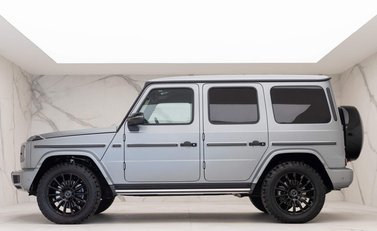 Mercedes-Benz G Series G 350 D 4MATIC AMG LINE PREMIUM 3