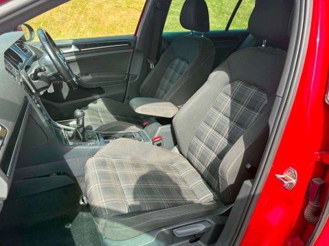 Volkswagen Golf 2.0 Golf GTD 5dr 11