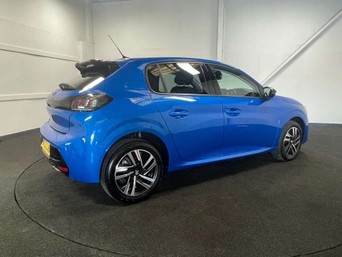 Peugeot 208 1.2 208 Allure Premium + PureTech SS A 5dr 5