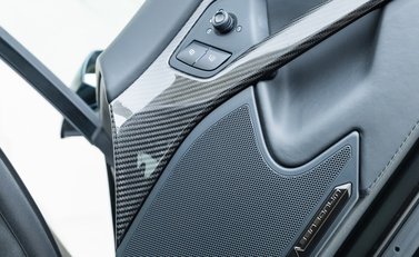 Lamborghini Aventador S LP 740-4 23