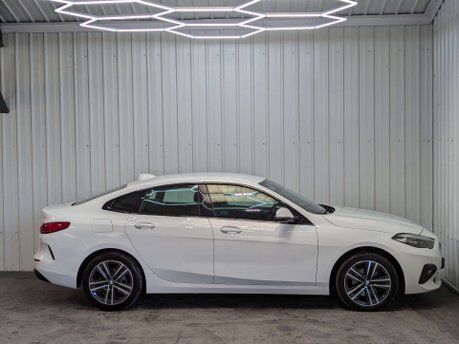 BMW 2 Series 1.5 218I Sport 4dr 18