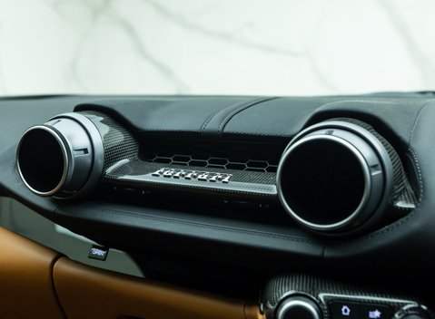 Ferrari 812 Superfast 21