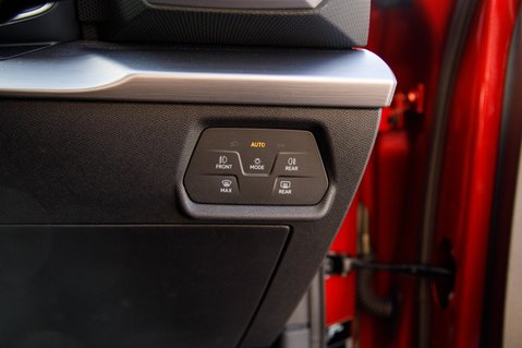 SEAT Leon ETSI FR DSG MHEV 11