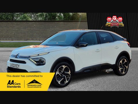 Citroen C4 PURETECH SHINE PLUS S/S EAT8 1