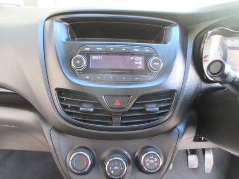 Vauxhall Viva 1.0i SE Euro 6 5dr 16