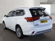 Mitsubishi Outlander PHEV DYNAMIC 2