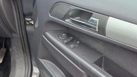 Vauxhall Zafira 1.6 16V Exclusiv MPV 5dr Petrol Manual Euro 5 (115 ps) 33
