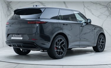 Land Rover Range Rover Sport D250 Edition 6