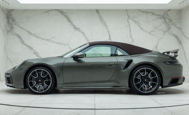 Porsche 911 Turbo S Cabriolet (992) 7