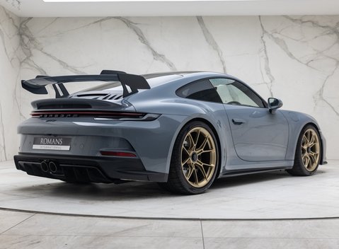 Porsche 911 GT3 (992) 6