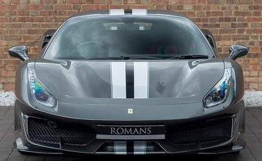 Ferrari 488 Pista 4