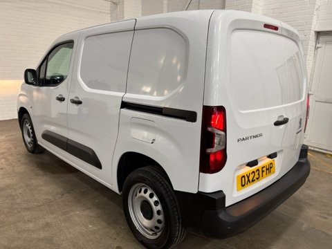 Peugeot Partner BLUEHDI PROFESSIONAL PREMIUM PLUS L1 9