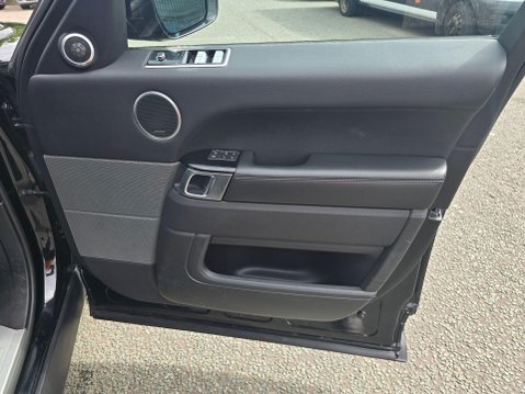 Land Rover Range Rover Sport 2.0 SD4 HSE Auto 4WD Euro 6 (s/s) 5dr 13