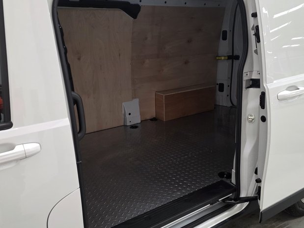 Maxus Deliver 7 Deliver 7 2.0 D20 H2 150 Van 14
